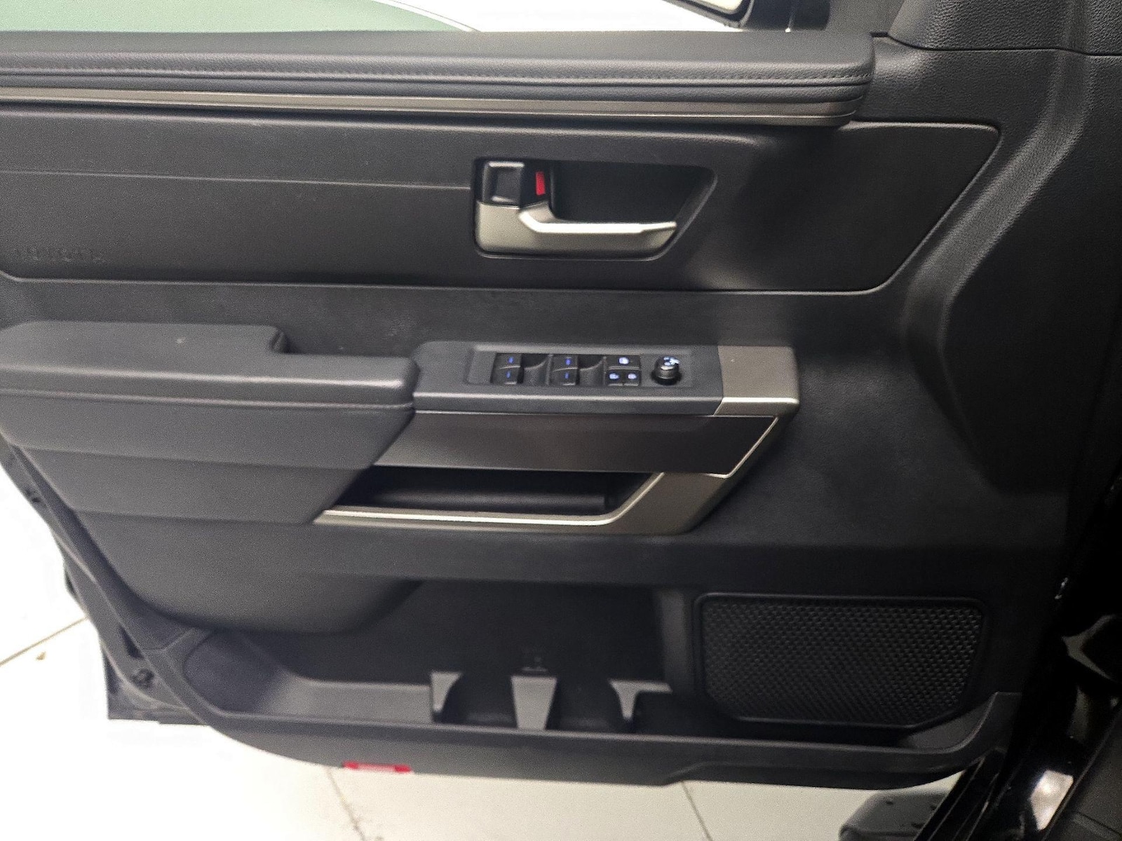 2022 Toyota Tundra SR5 - Photo 13