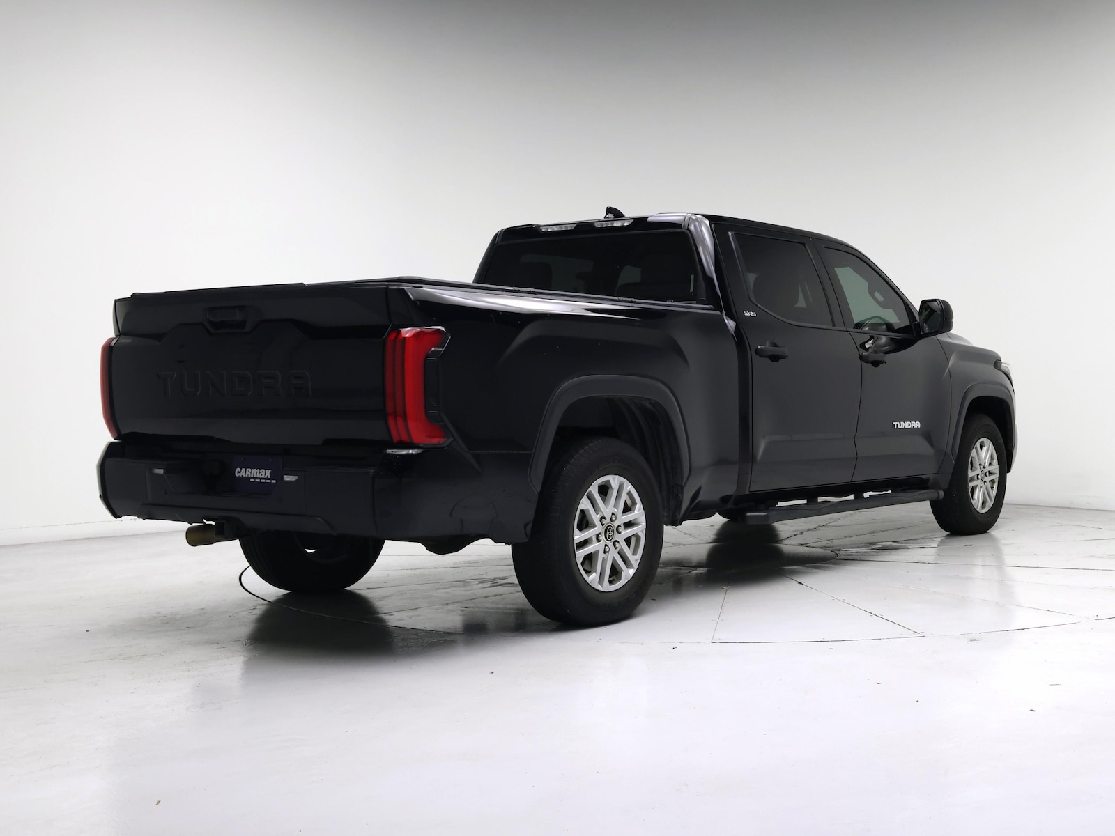 2022 Toyota Tundra SR5 - Photo 9