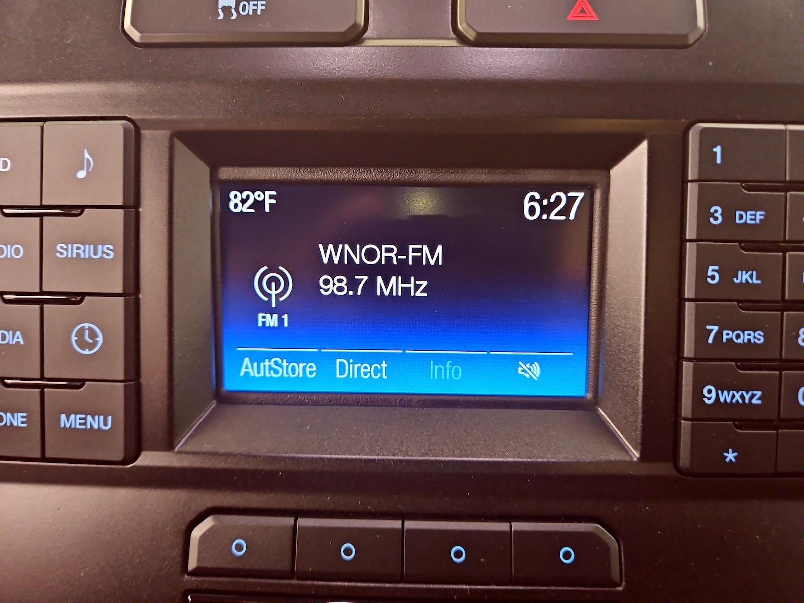 2015 Ford F-150 XLT - Photo 16