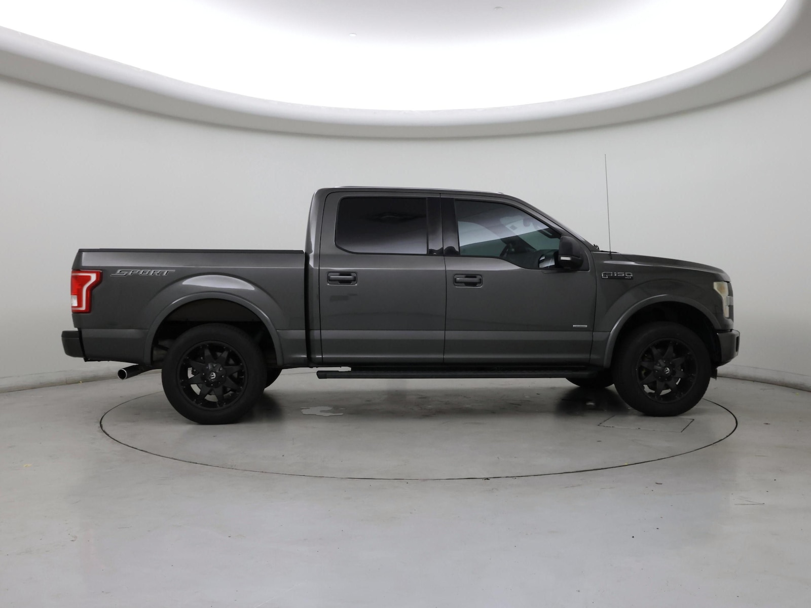 2015 Ford F-150 XLT - Photo 8