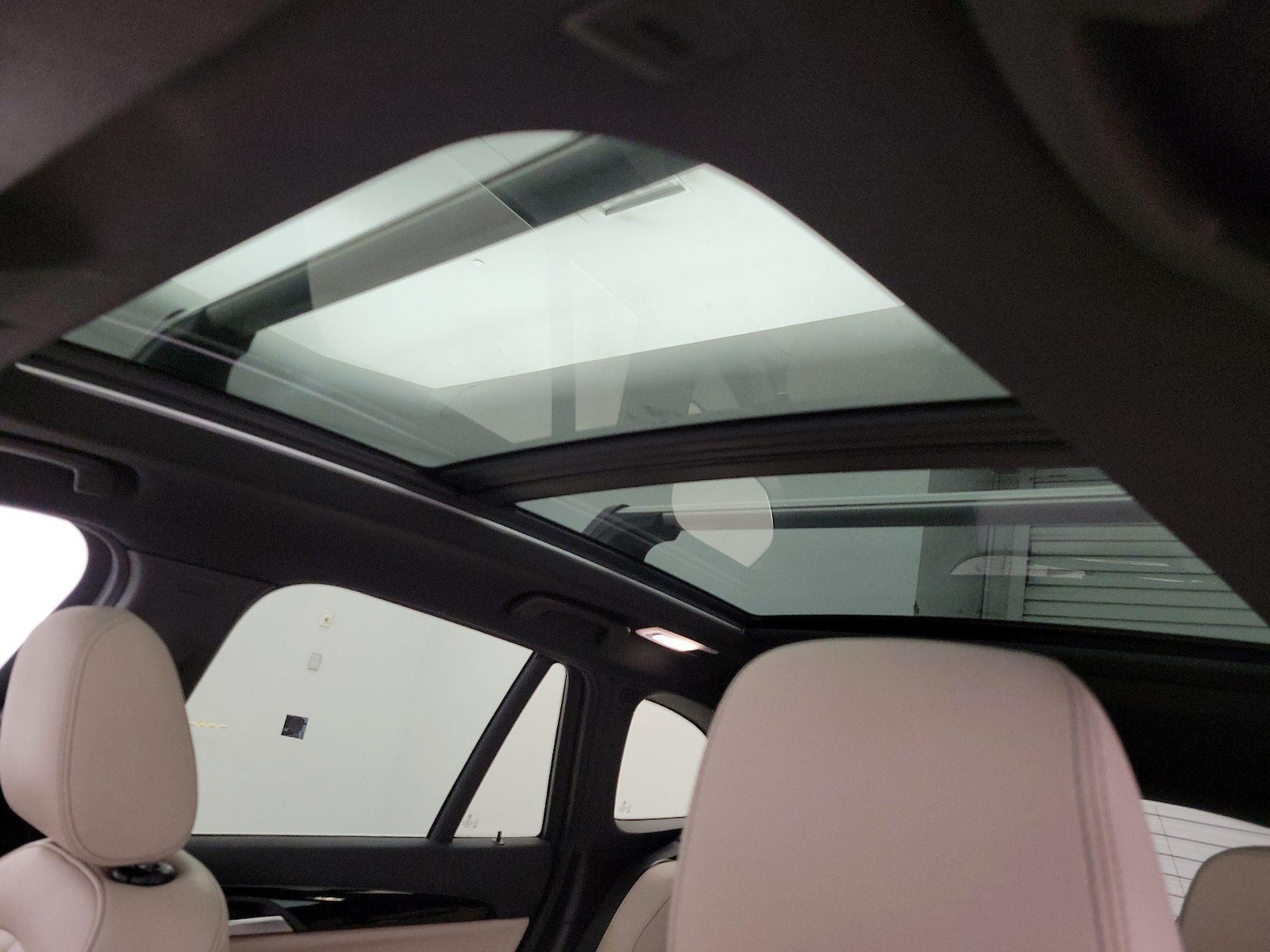 Panoramic Sunroof