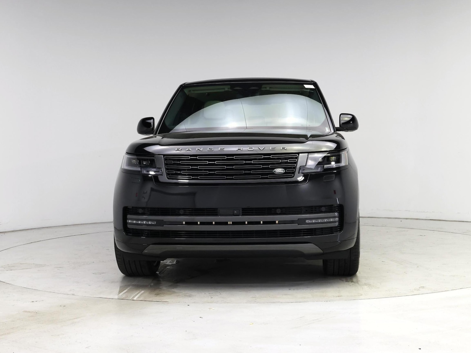 2026 Land Rover Range Rover SE - Photo 6
