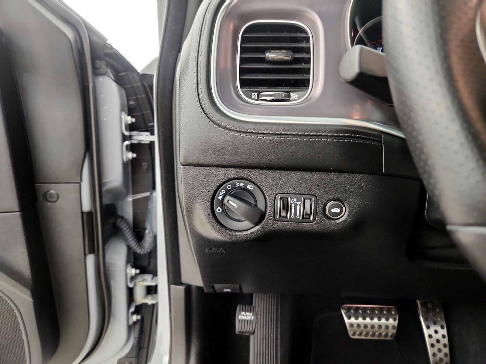 2021 Dodge Charger Scat Pack - Photo 14