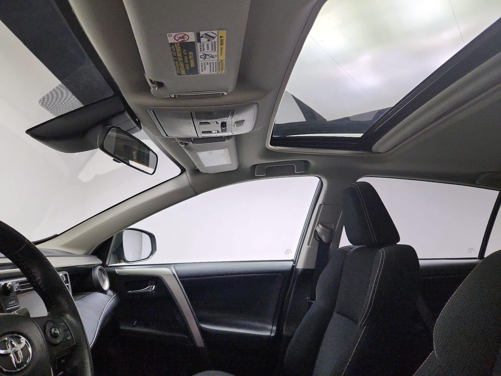 Sunroof(s) & Overhead Airbags