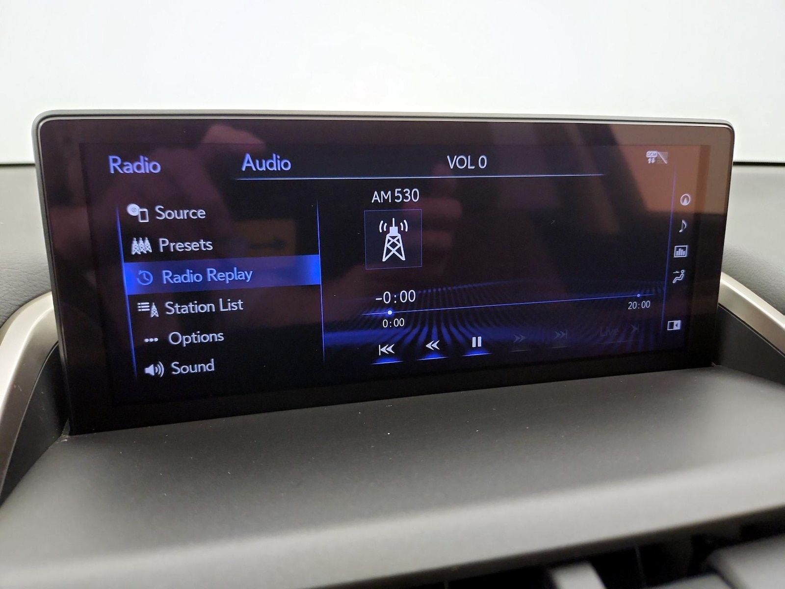 2020 Lexus NX 300 - Photo 17