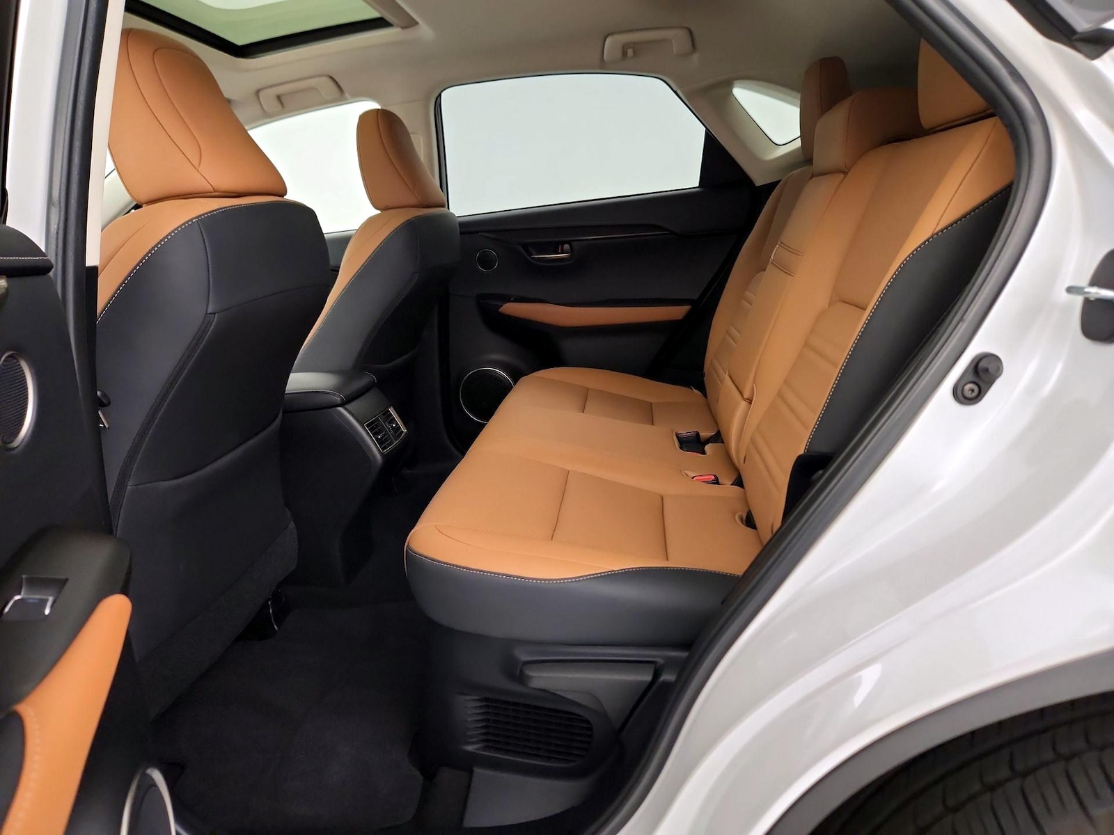 2020 Lexus NX 300 - Photo 22