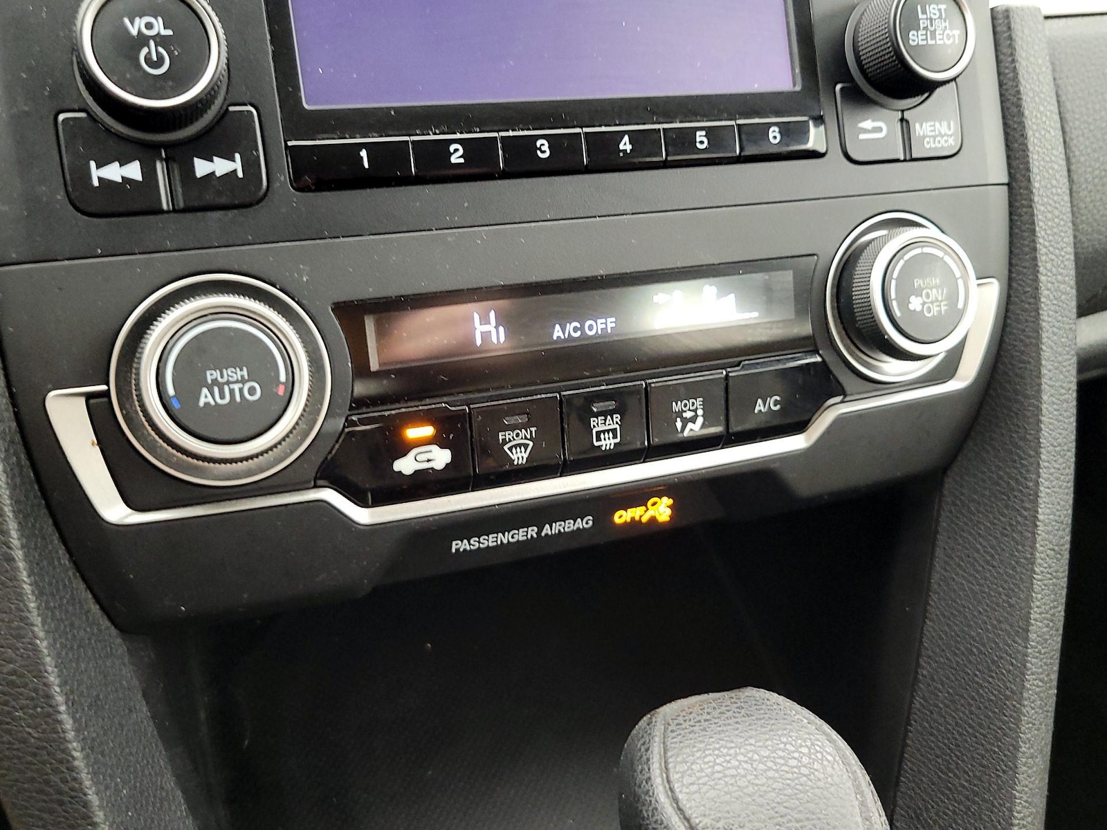 2017 Honda Civic LX - Photo 17