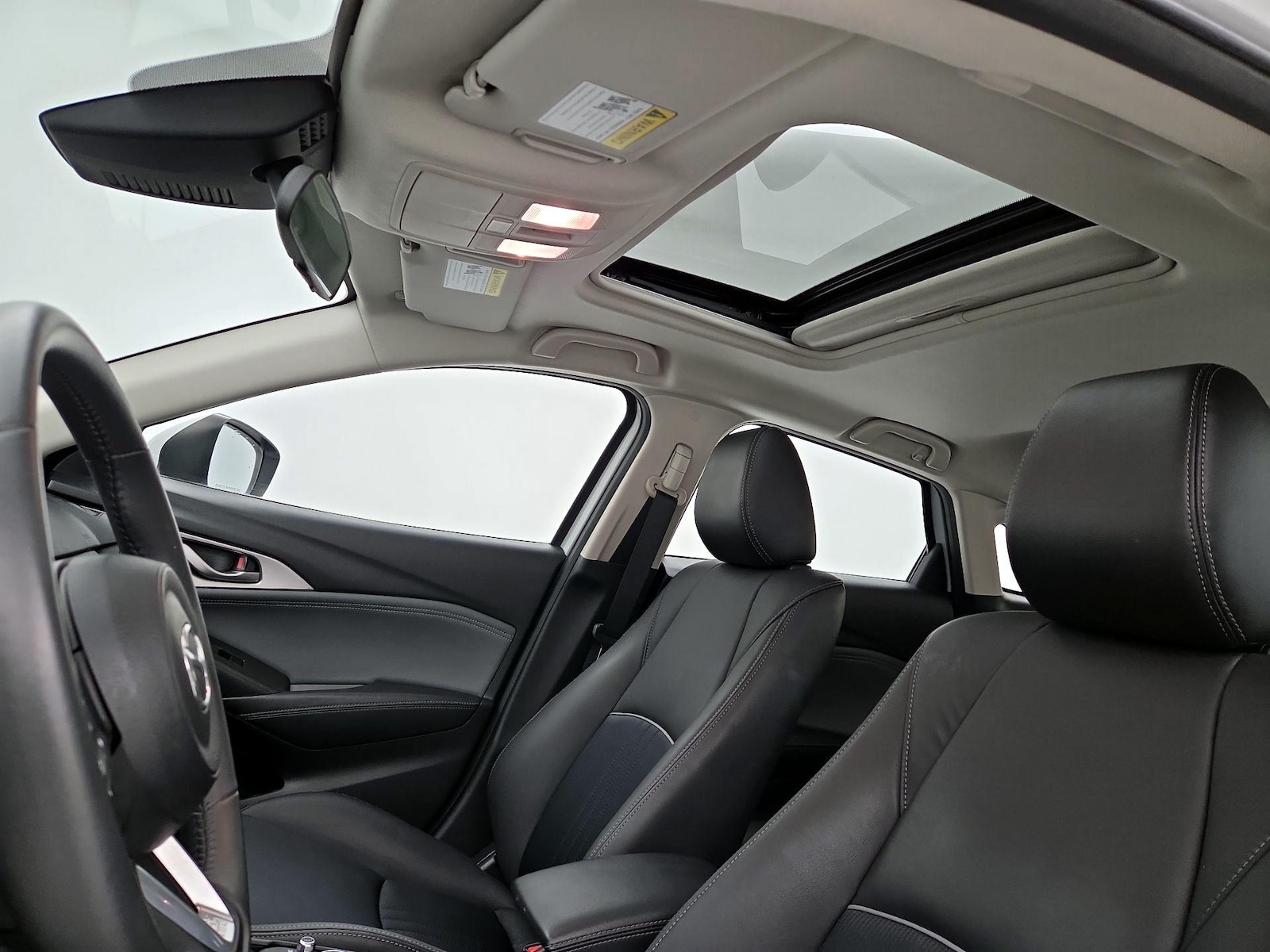 Sunroof(s) & Overhead Airbags