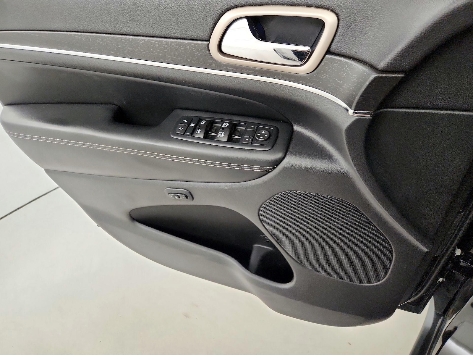 2017 Jeep Grand Cherokee Limited - Photo 13