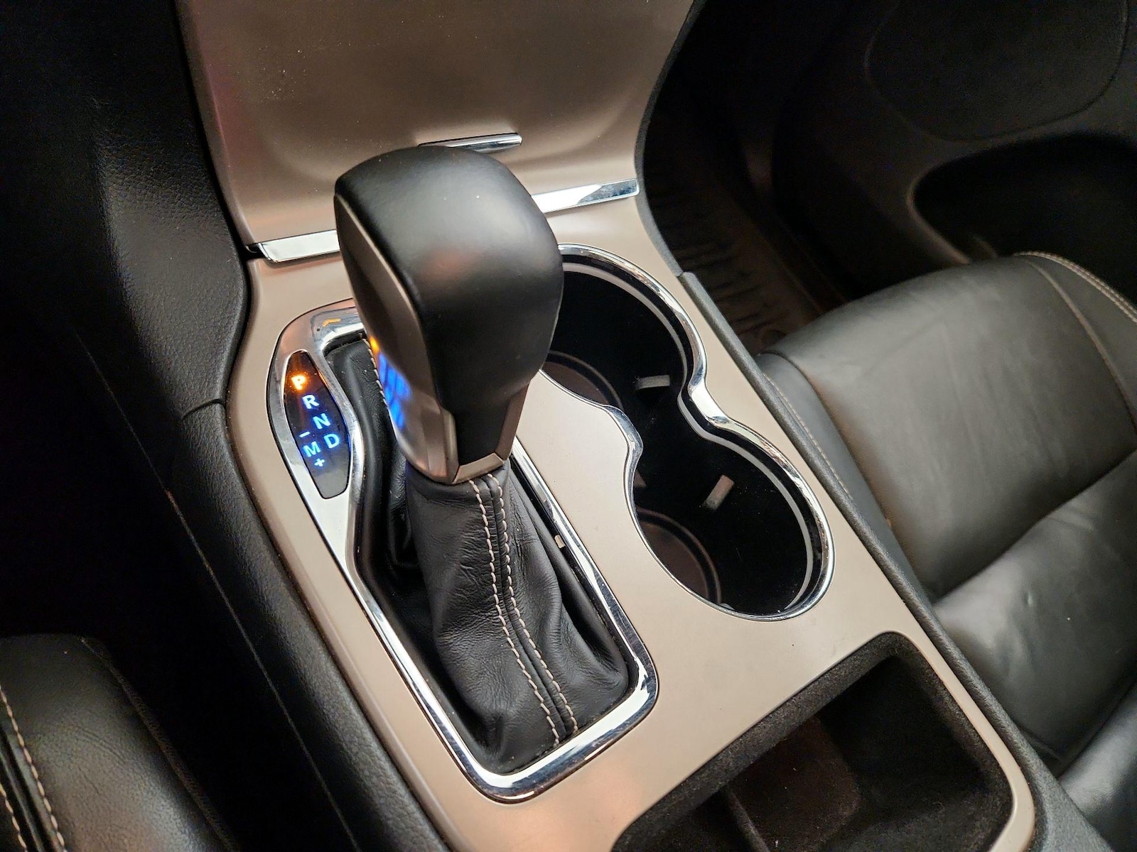 2017 Jeep Grand Cherokee Limited - Photo 19