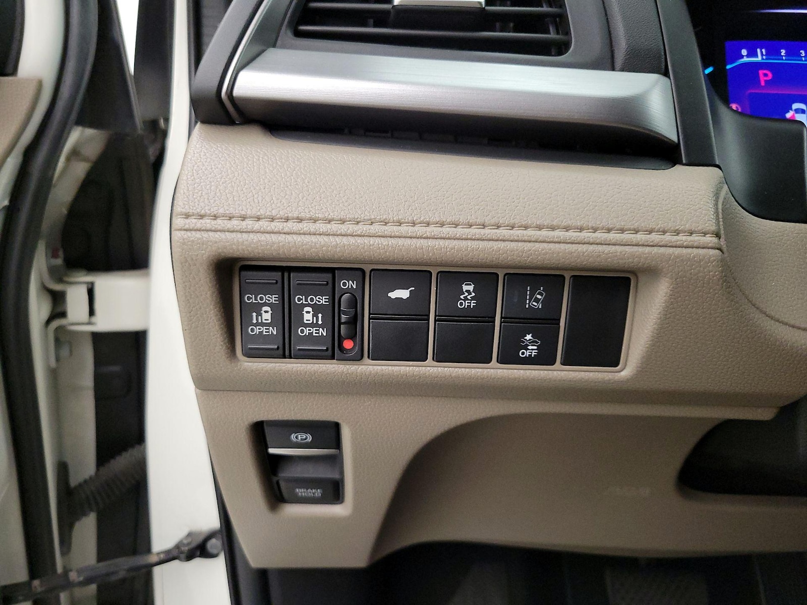 2018 Honda Odyssey EX-L - Photo 14
