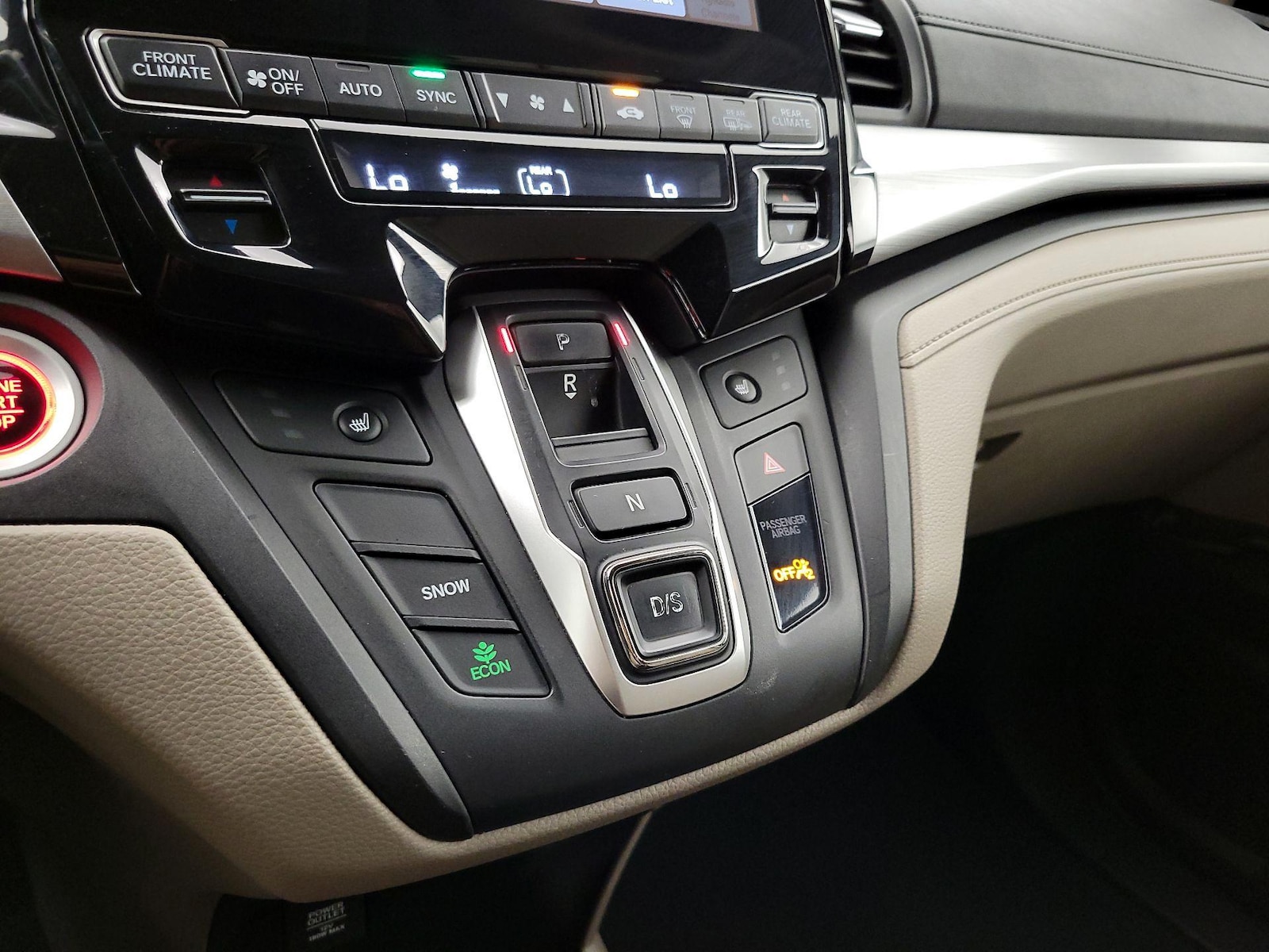 2018 Honda Odyssey EX-L - Photo 18