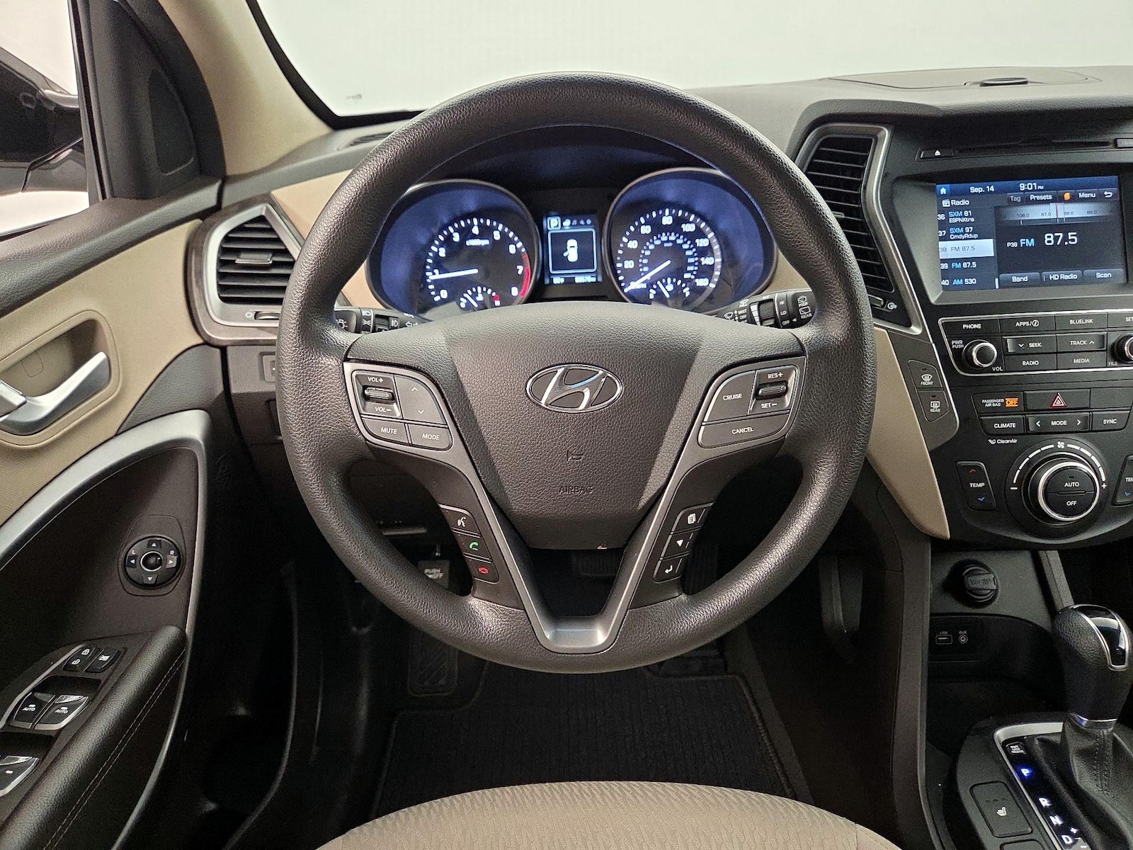 2017 Hyundai Santa Fe Sport - Photo 11