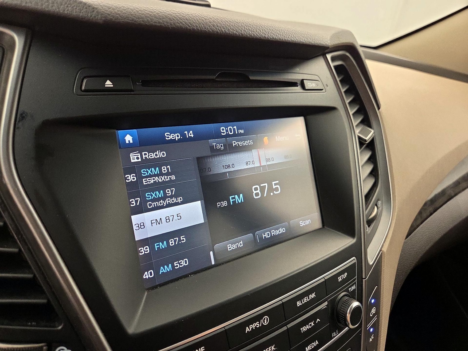 2017 Hyundai Santa Fe Sport - Photo 16
