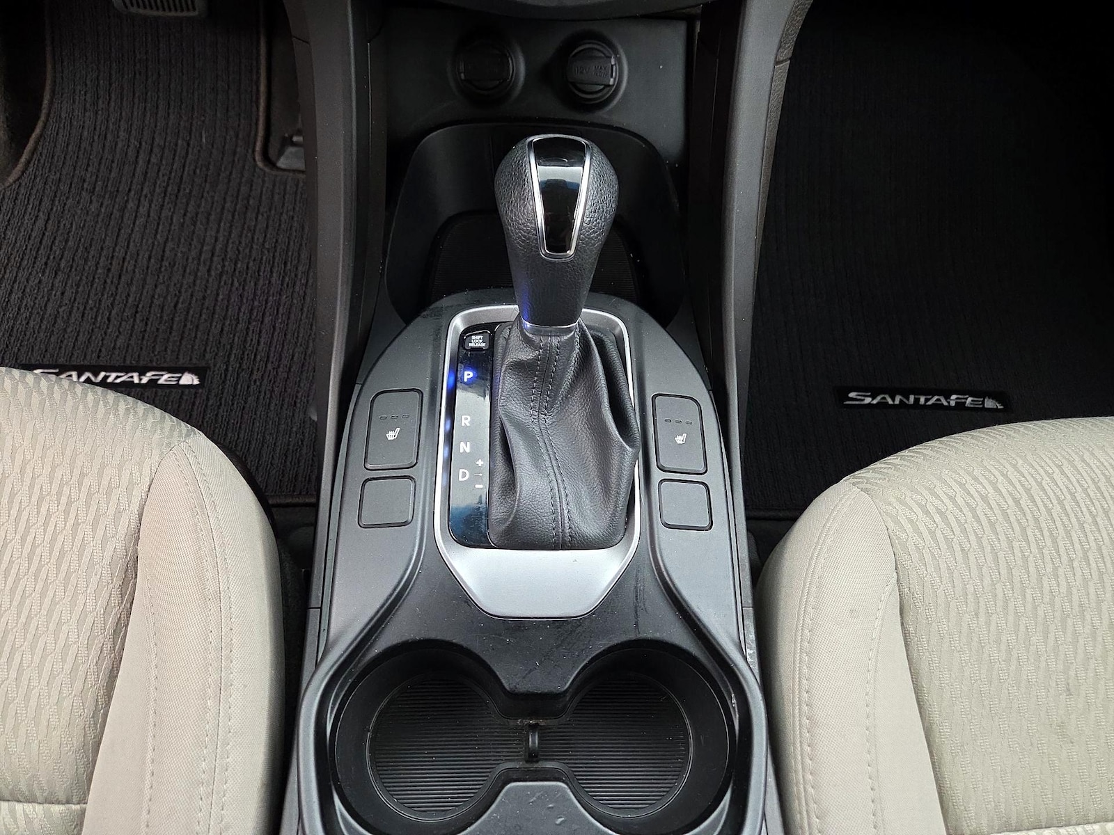 2017 Hyundai Santa Fe Sport - Photo 18