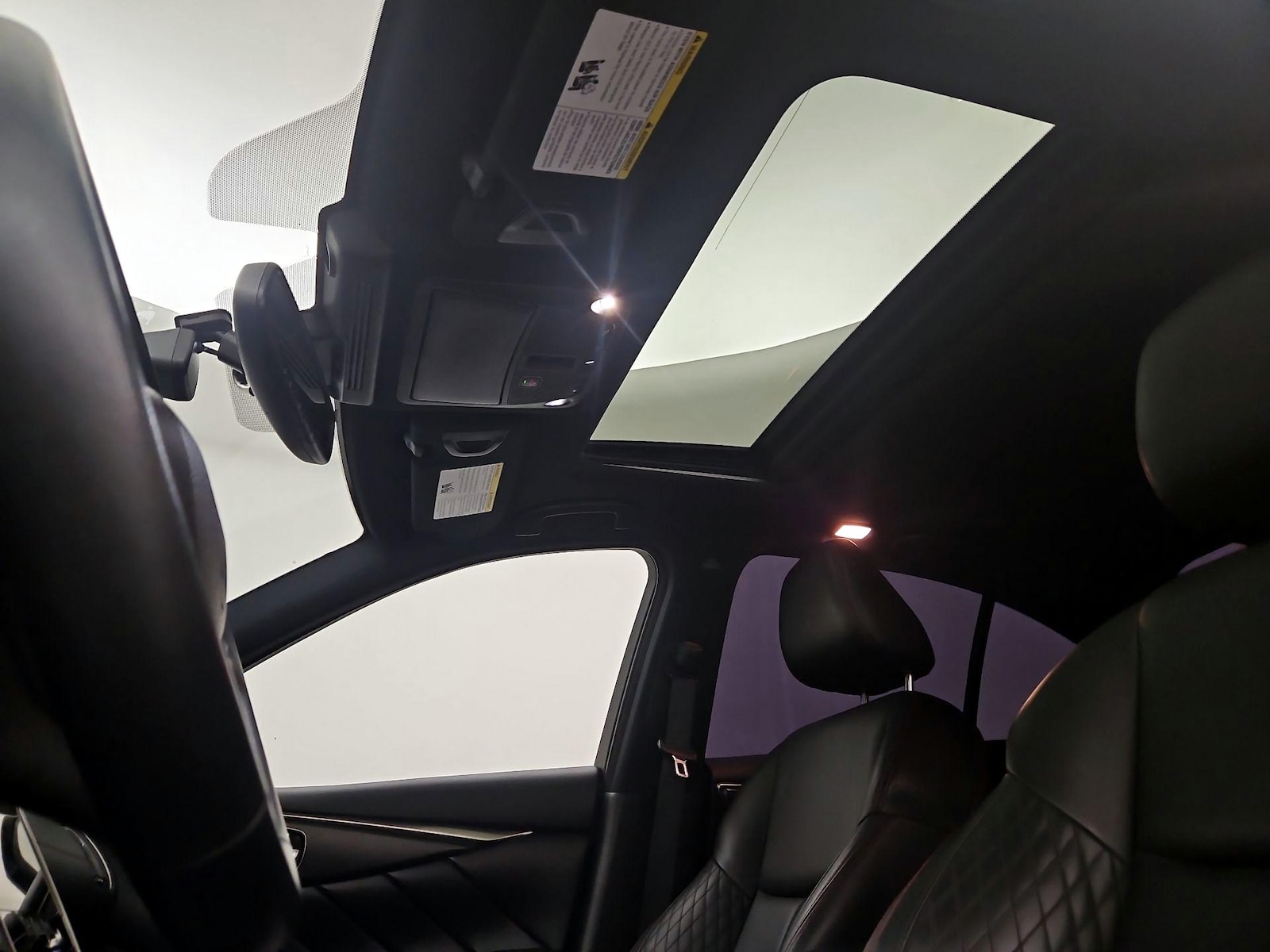 2023 INFINITI Q50 RED SPORT - Photo 21