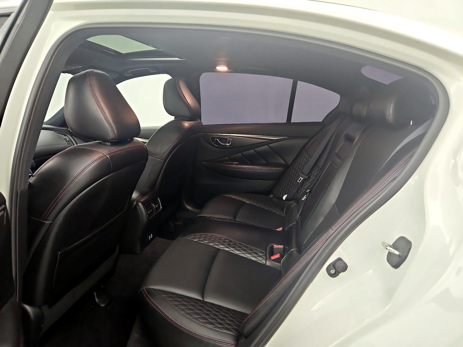 2023 INFINITI Q50 RED SPORT - Photo 22
