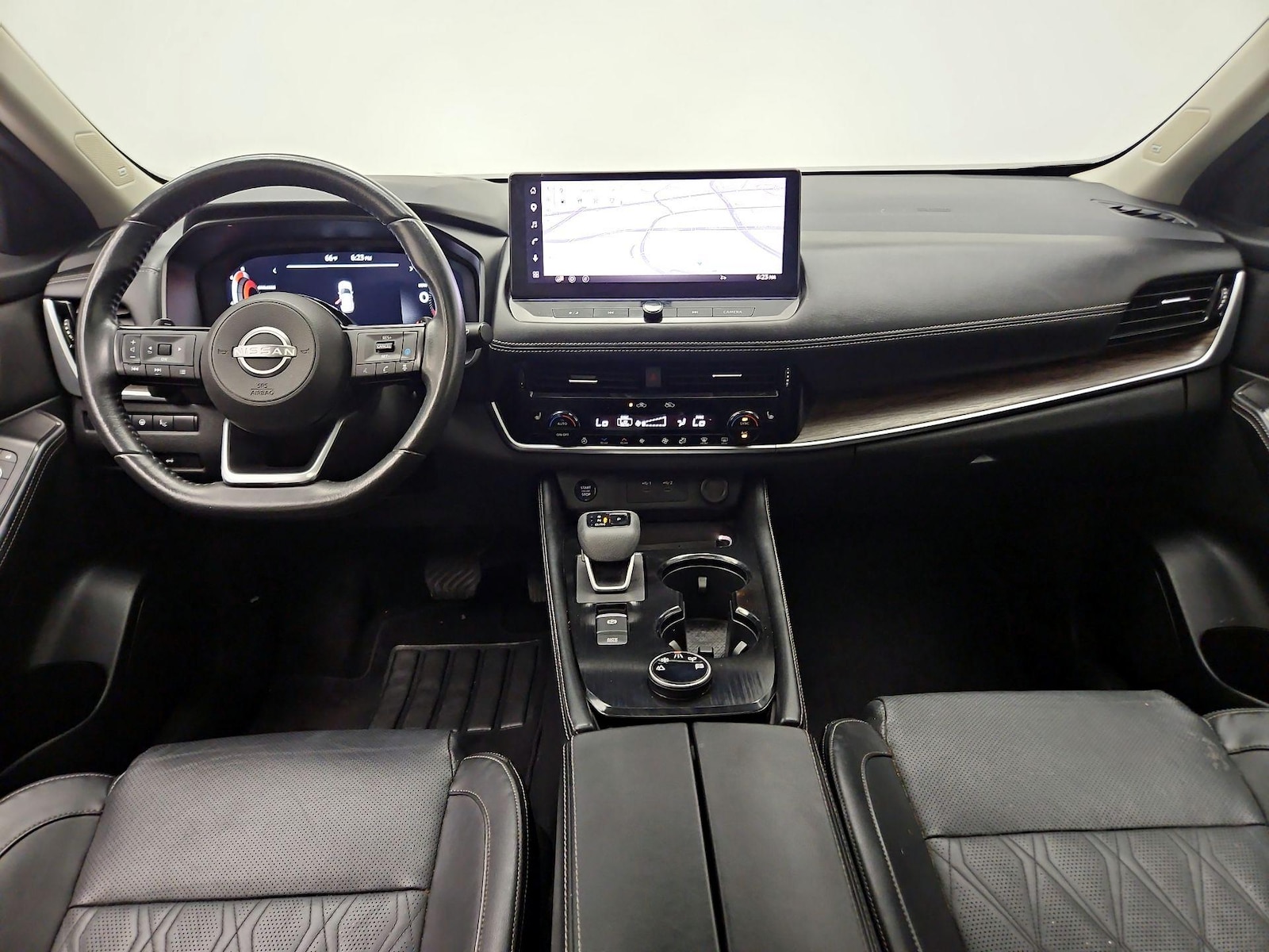 2024 Nissan Rogue Platinum - Photo 10