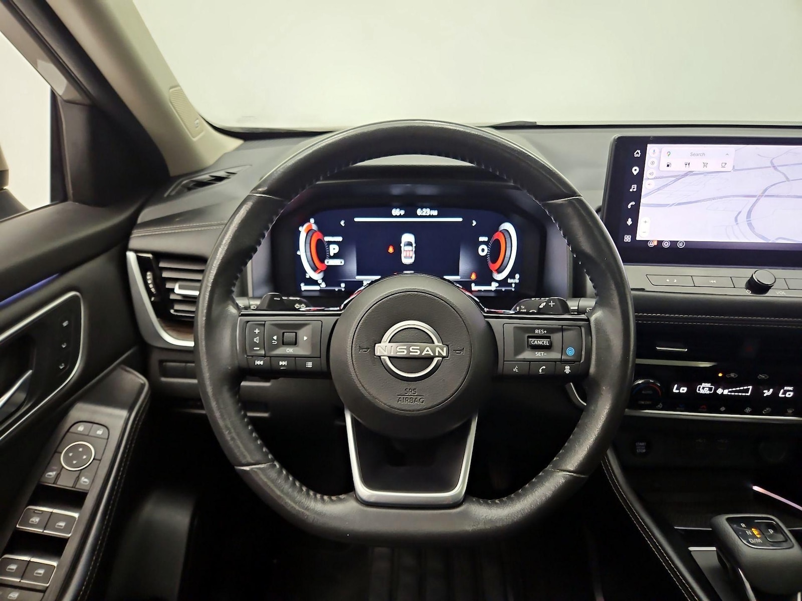 2024 Nissan Rogue Platinum - Photo 11