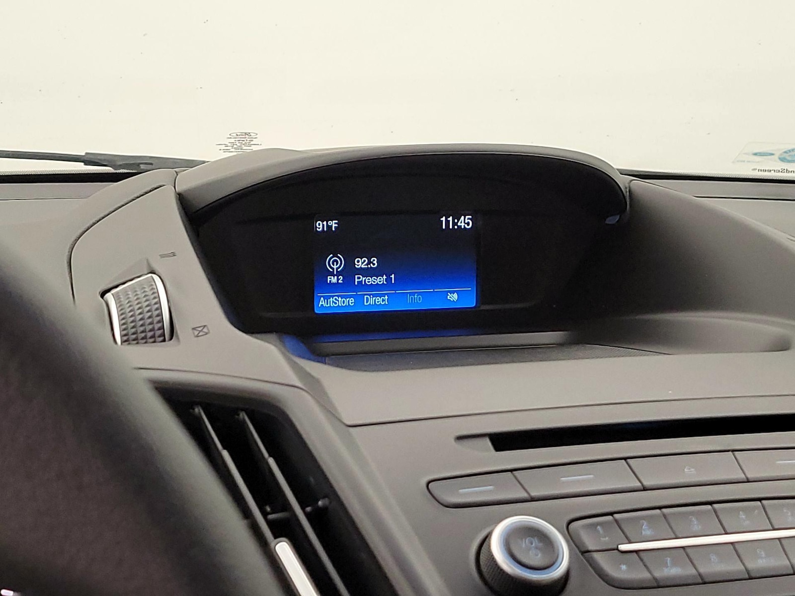 2018 Ford Escape SE - Photo 16