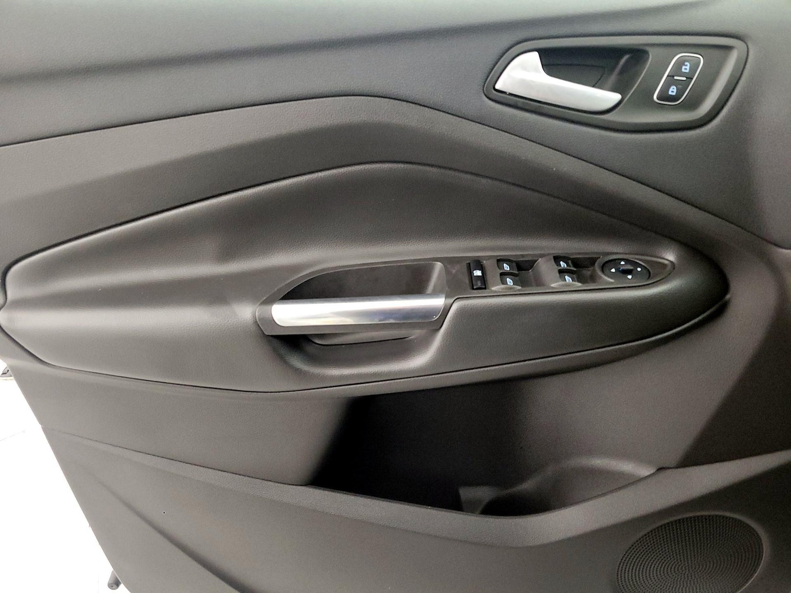 2018 Ford Escape SE - Photo 13