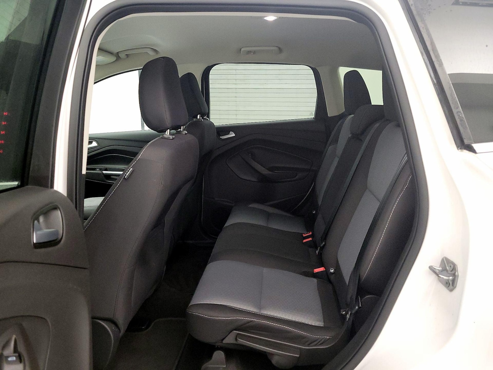 2018 Ford Escape SE - Photo 20