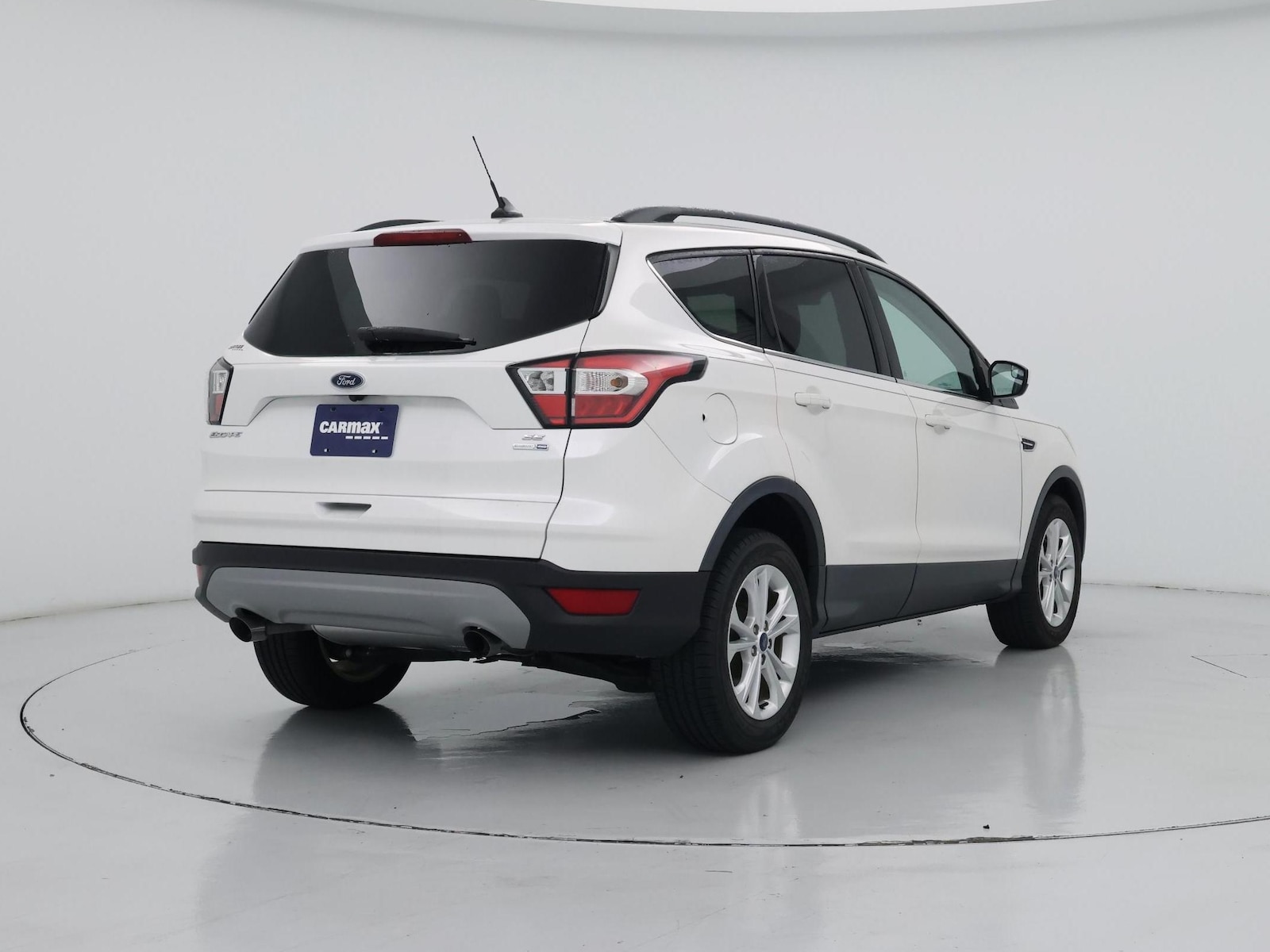 2018 Ford Escape SE - Photo 9
