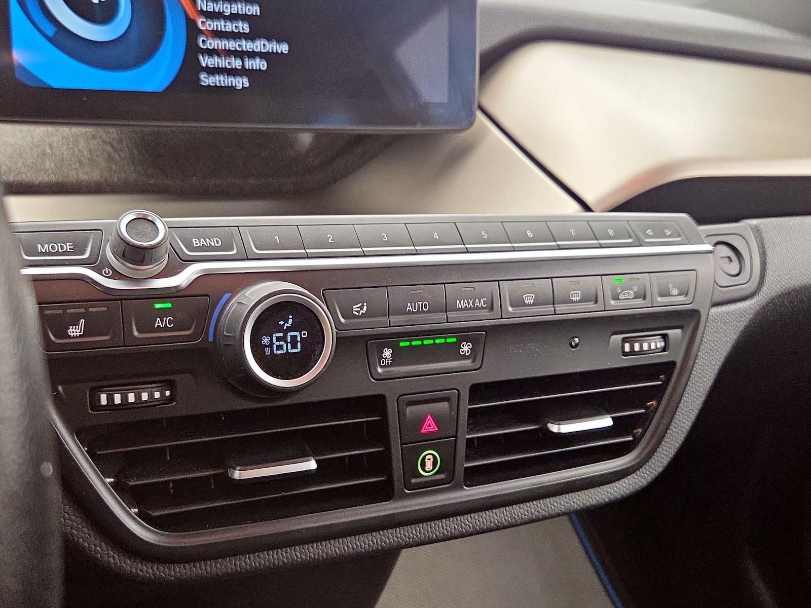 2017 BMW i3 Base - Photo 18