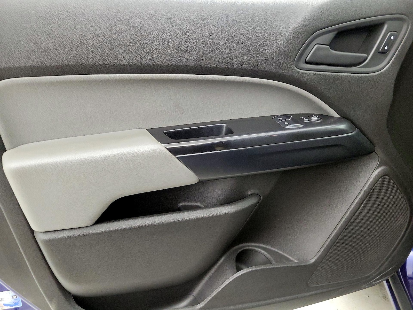 2016 Chevrolet Colorado Work Truck - Photo 13