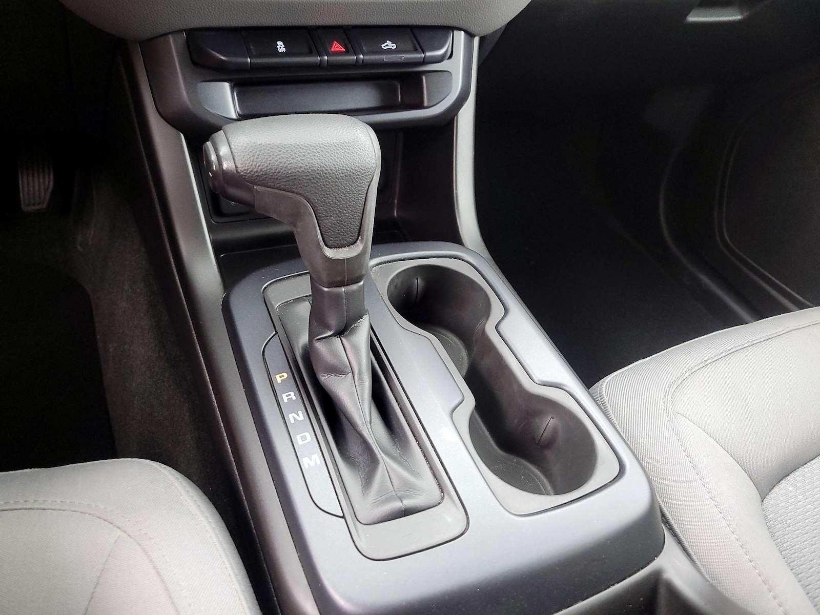 2016 Chevrolet Colorado Work Truck - Photo 18