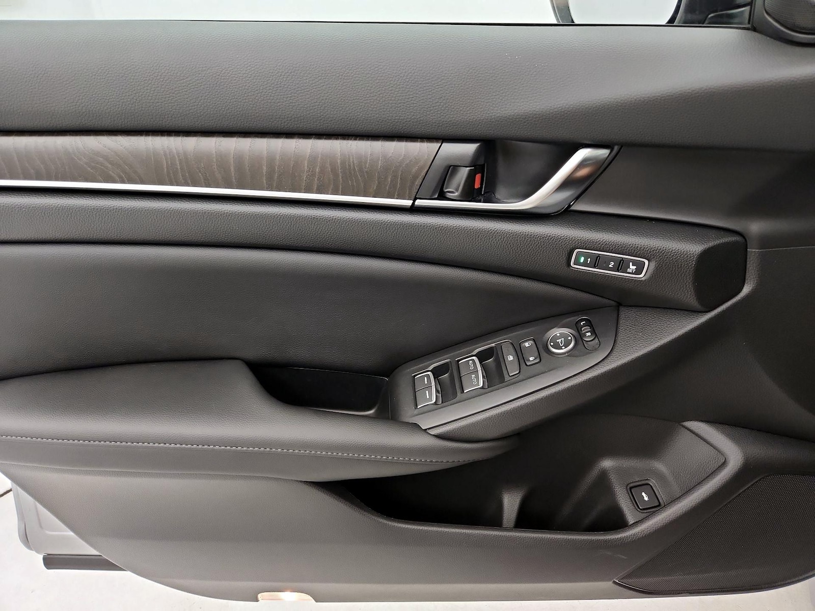 2022 Honda Accord Touring - Photo 11