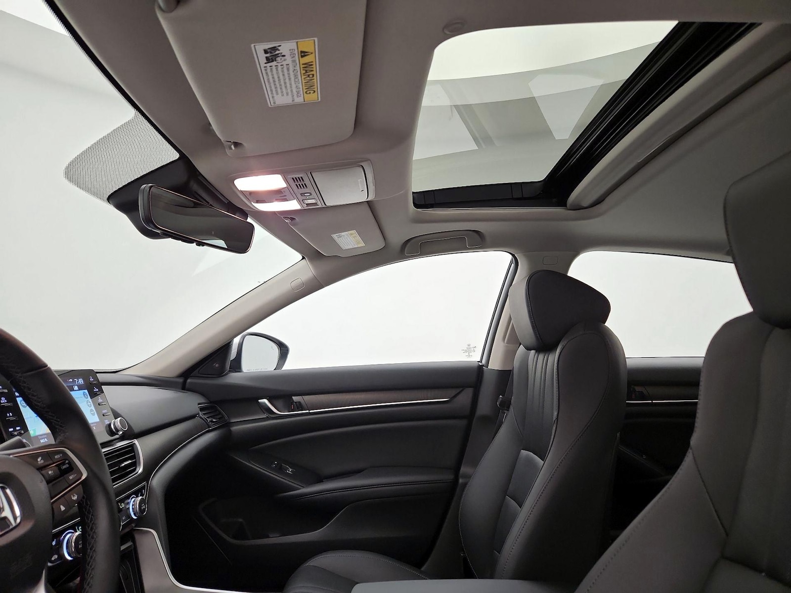 2022 Honda Accord Touring - Photo 19