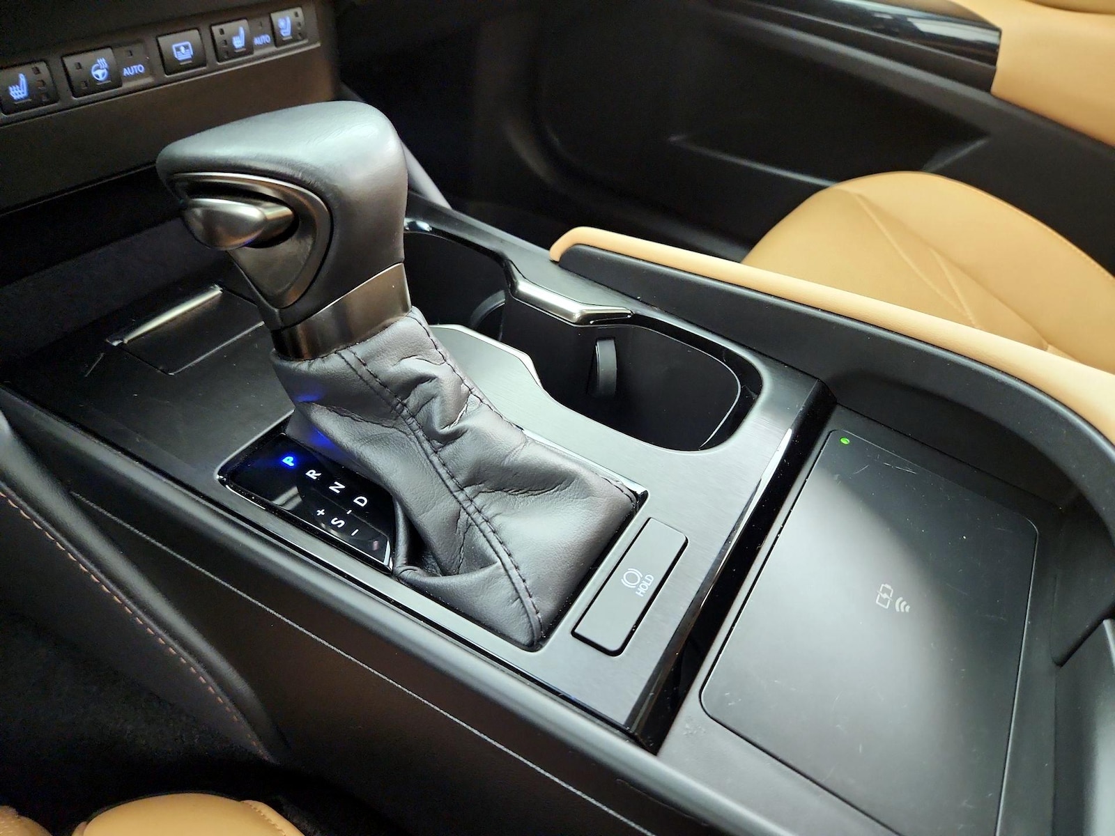 2024 Lexus ES 350 Ultra Luxury - Photo 19