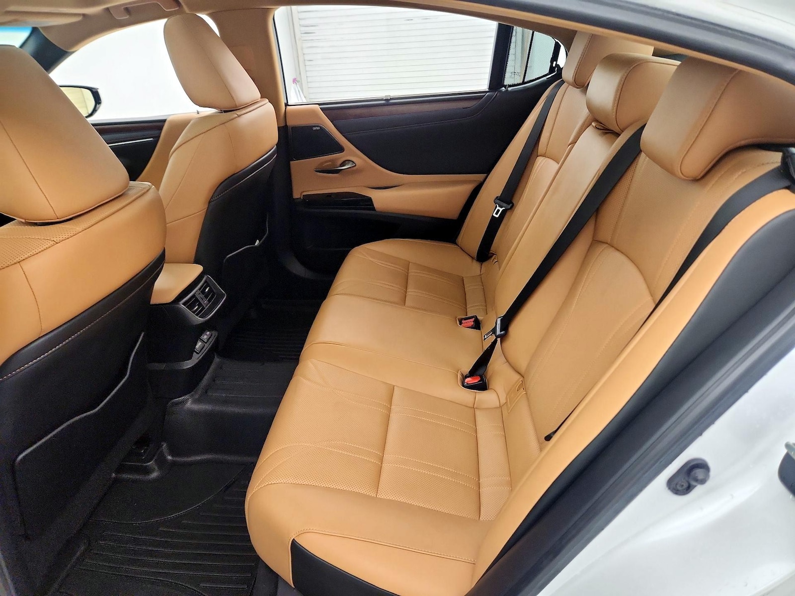 2024 Lexus ES 350 Ultra Luxury - Photo 22