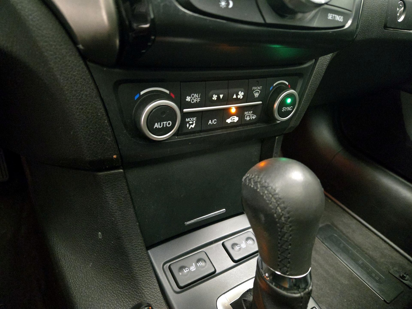 2016 Acura ILX Premium - Photo 17