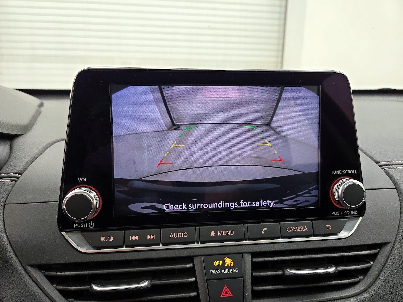 2019 Nissan Altima SV - Photo 15