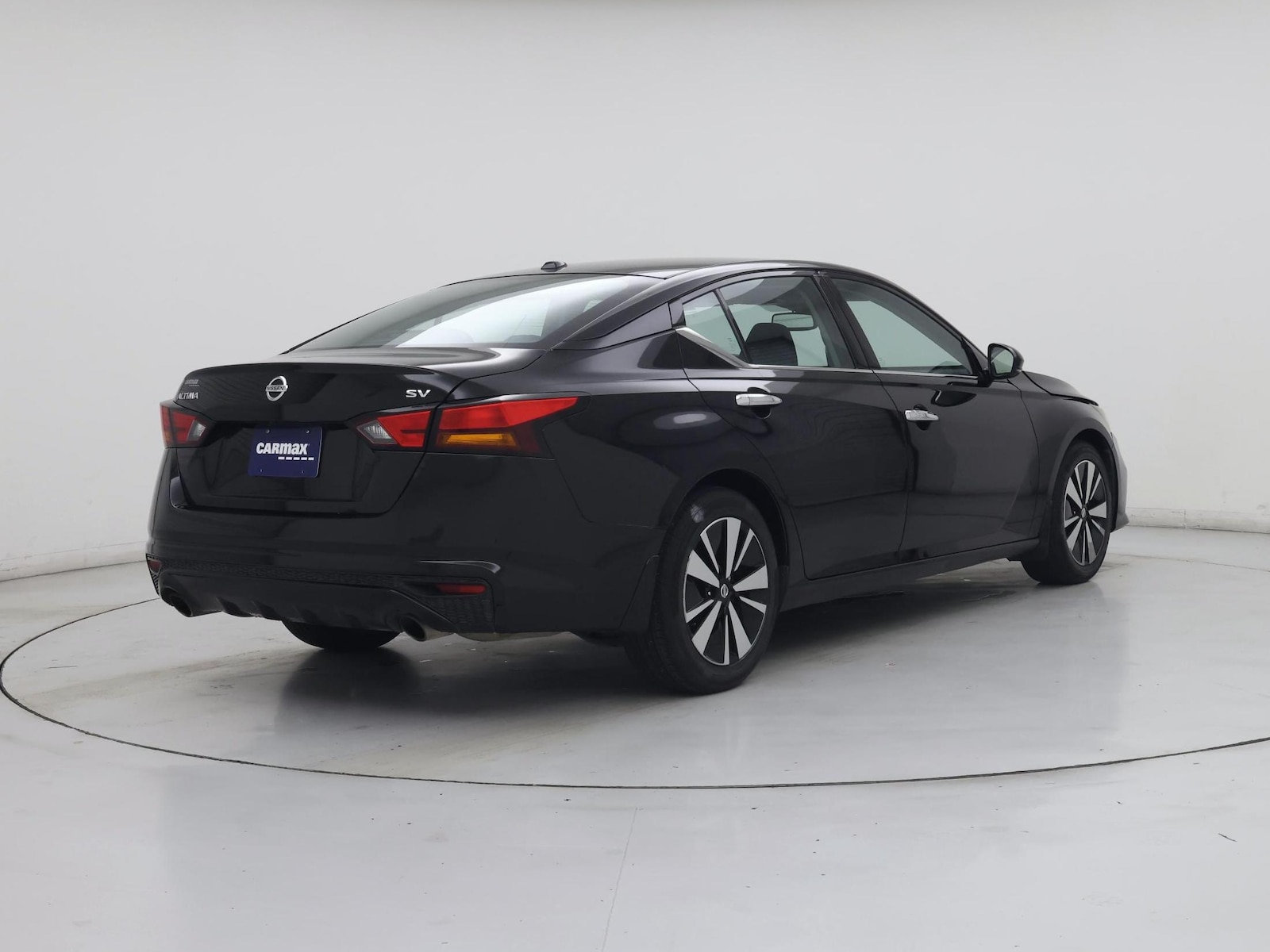 2019 Nissan Altima SV - Photo 9