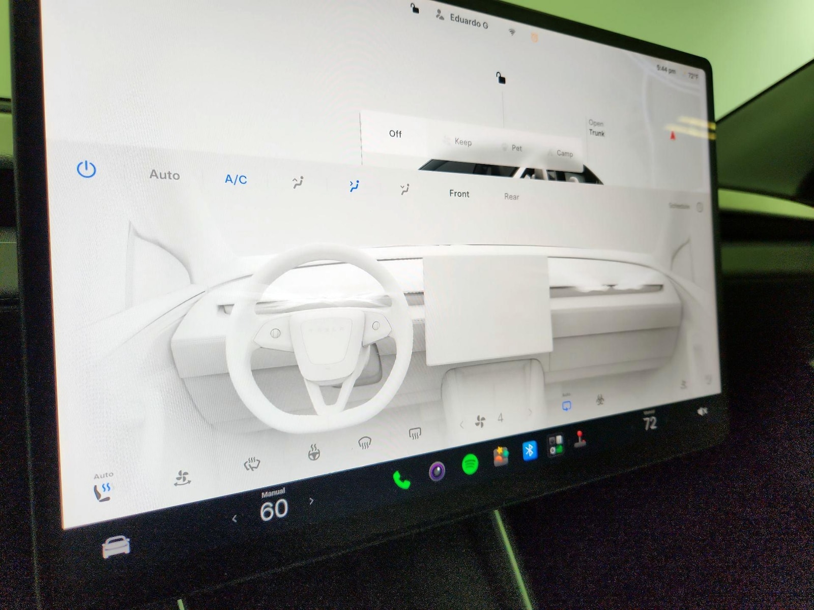2026 Tesla Model Y Long Range - Photo 8