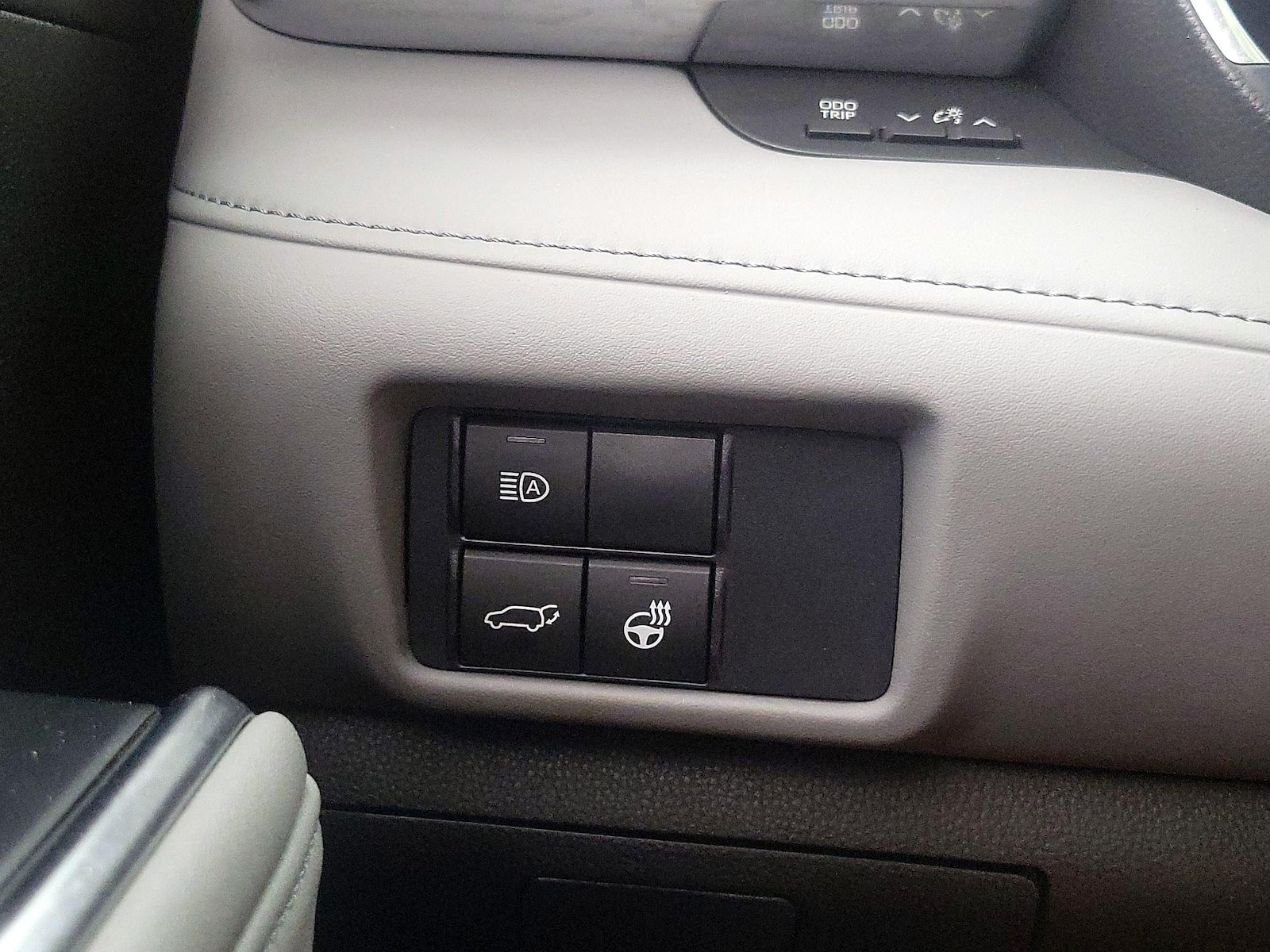 2021 Toyota Highlander Limited - Photo 14