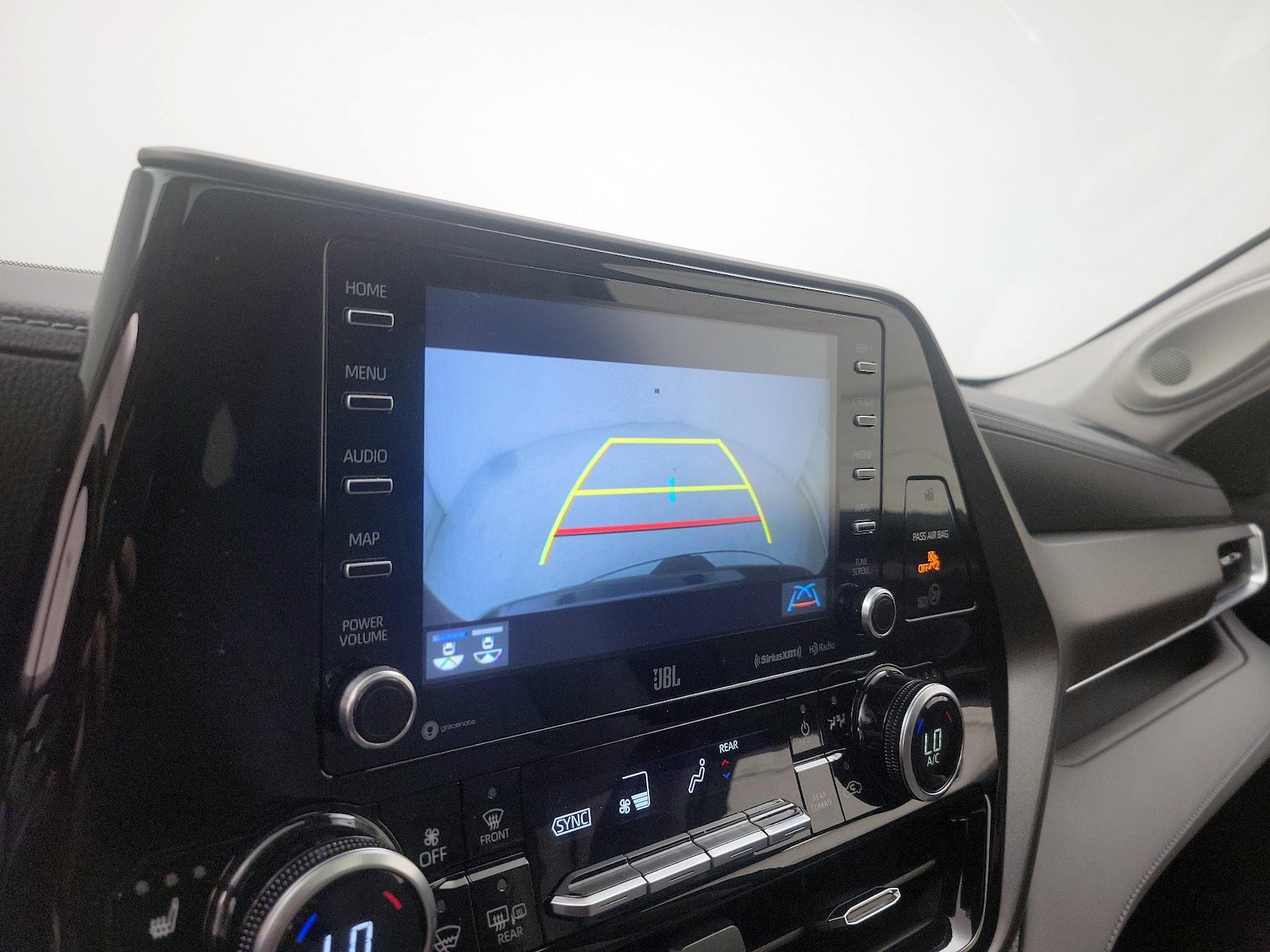 2021 Toyota Highlander Limited - Photo 16