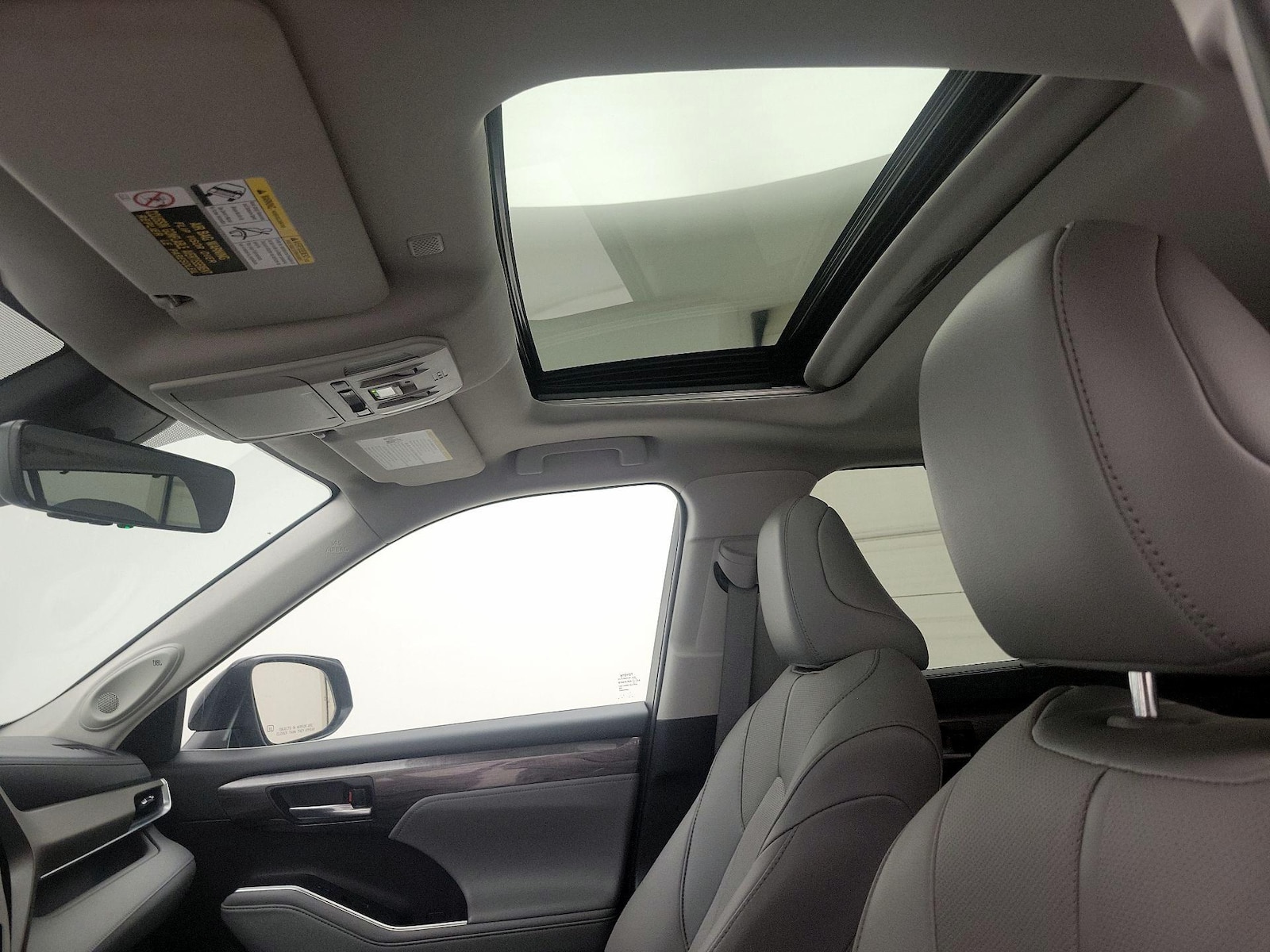 2021 Toyota Highlander Limited - Photo 21