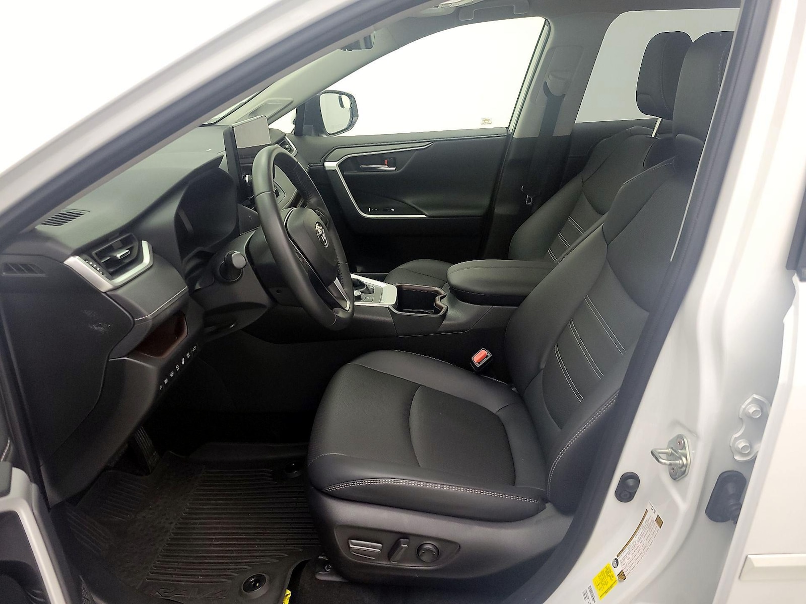 2024 Toyota RAV4 Limited - Photo 12