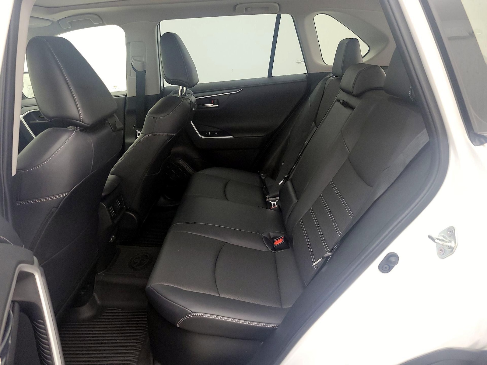 2024 Toyota RAV4 Limited - Photo 21
