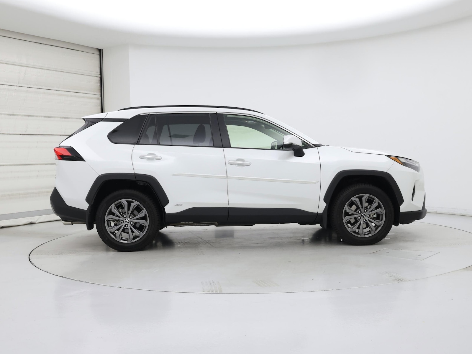 2024 Toyota RAV4 Limited - Photo 8