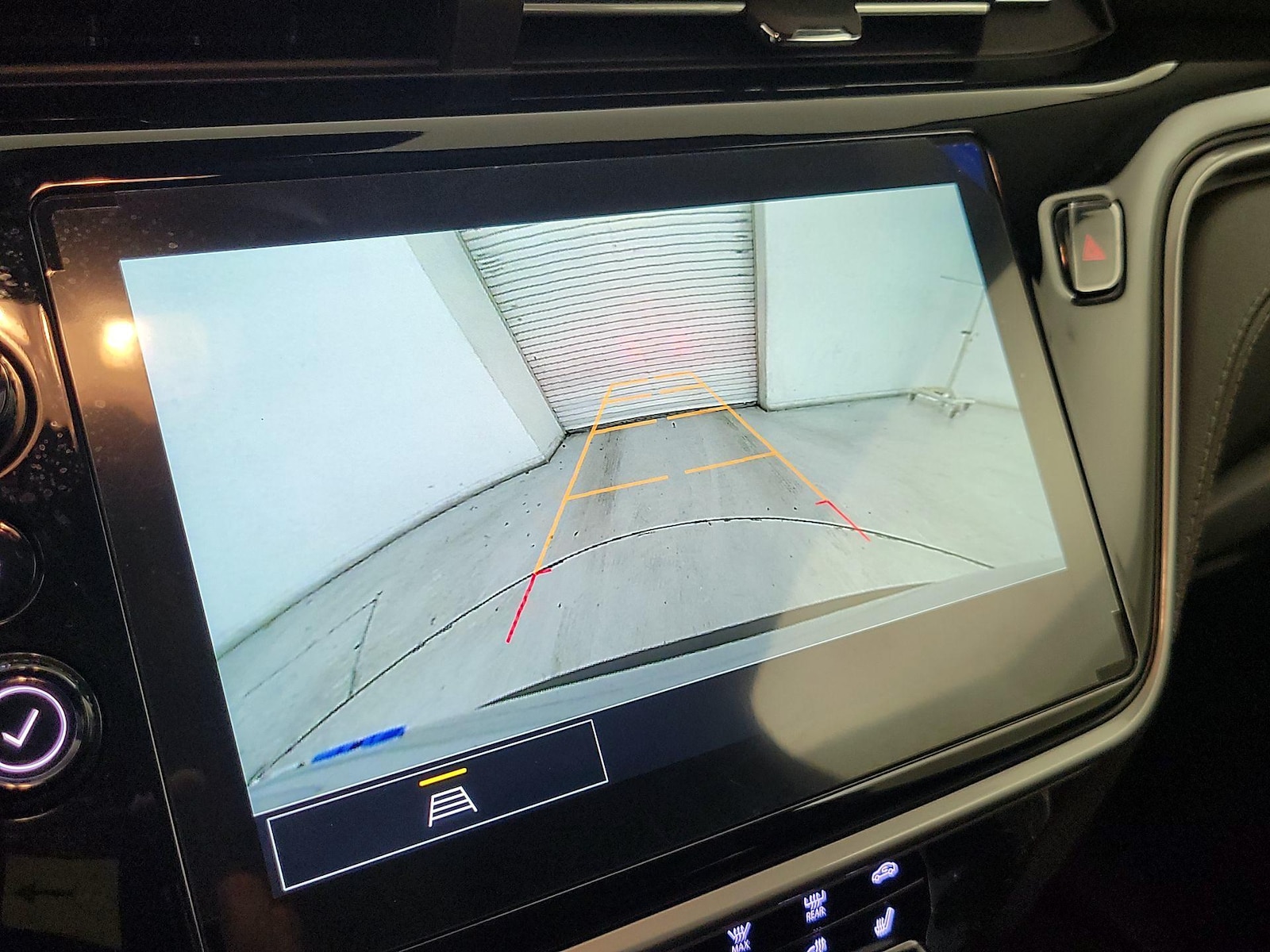 2023 Chevrolet Bolt EUV LT - Photo 15