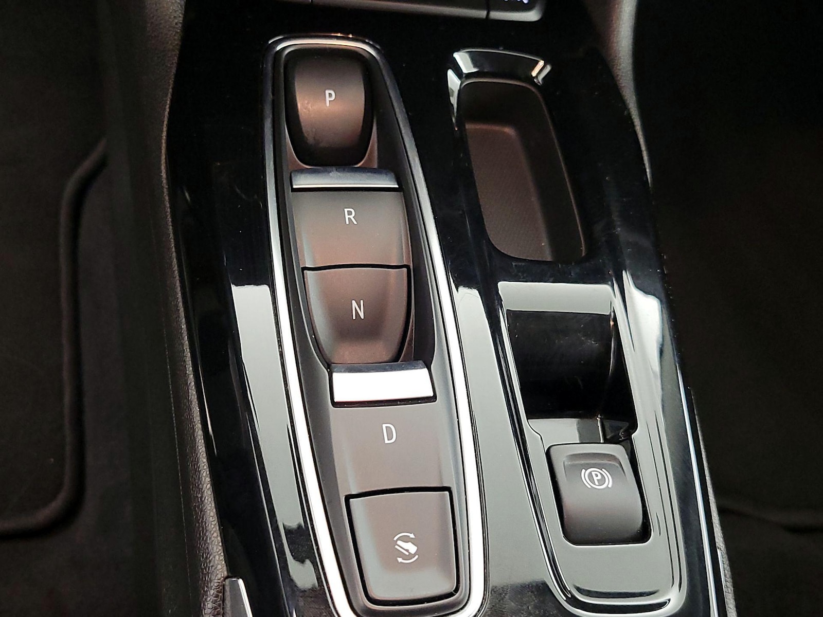 2023 Chevrolet Bolt EUV LT - Photo 18