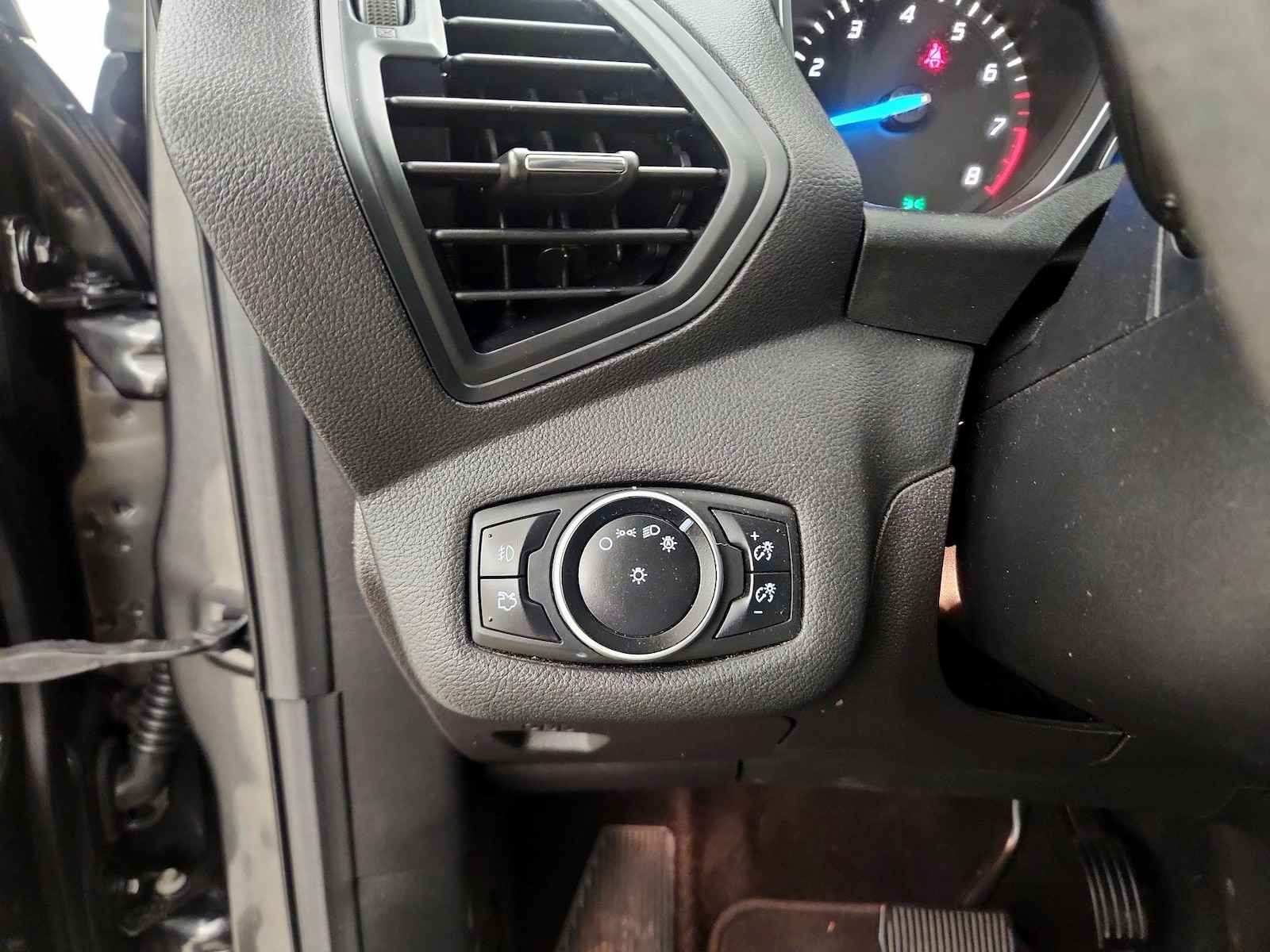 2016 Ford Escape SE - Photo 14