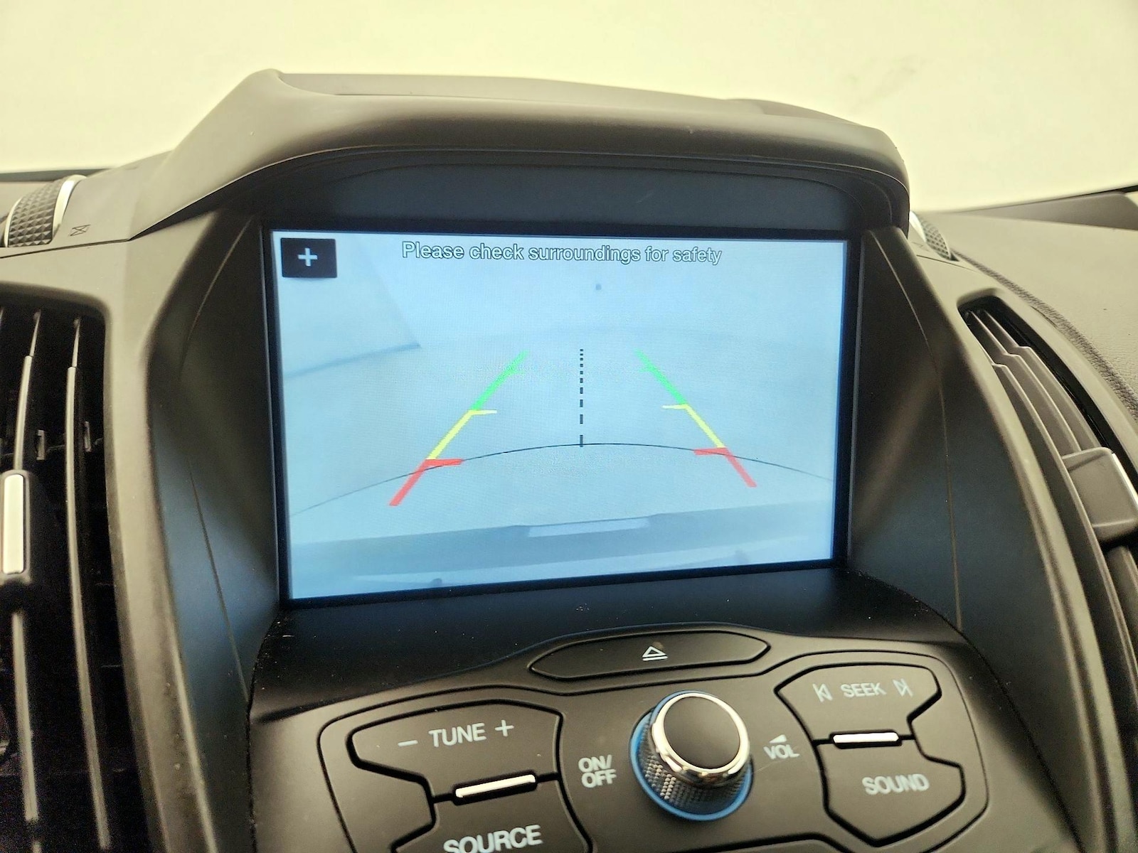 2016 Ford Escape SE - Photo 15