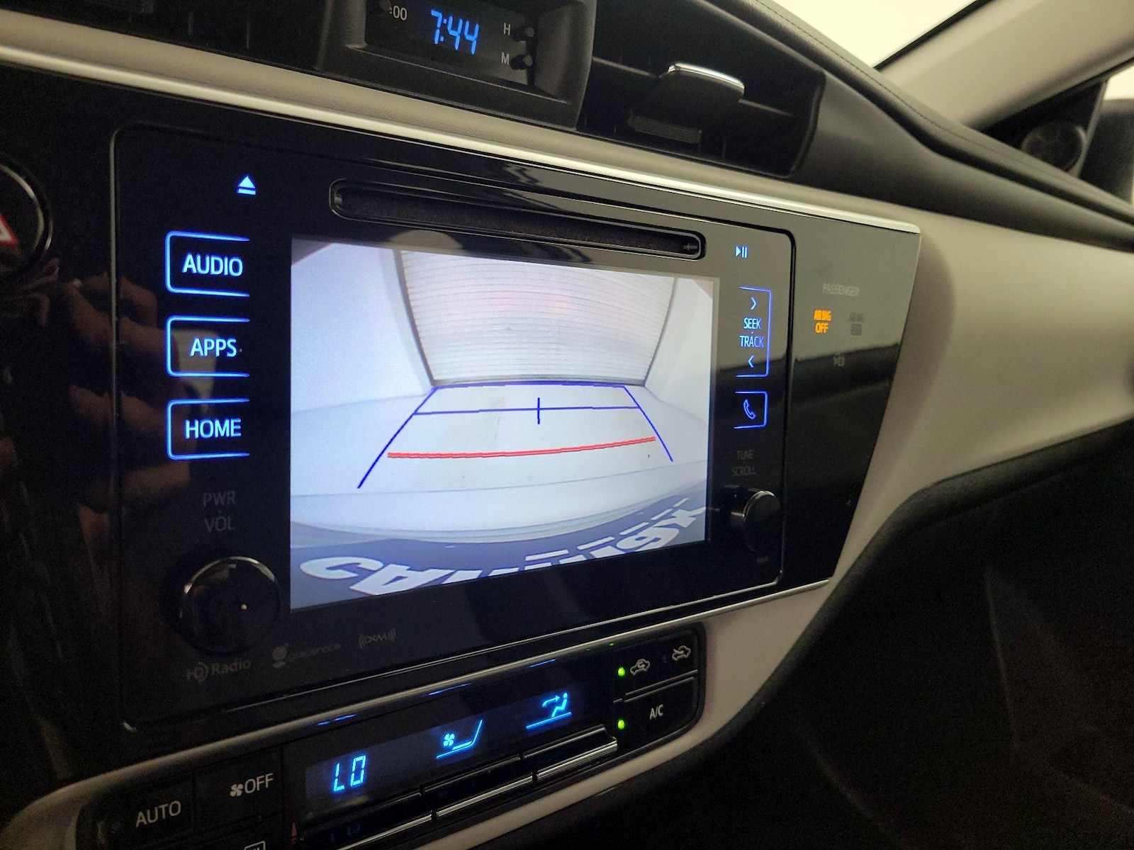2017 Toyota Corolla LE - Photo 15