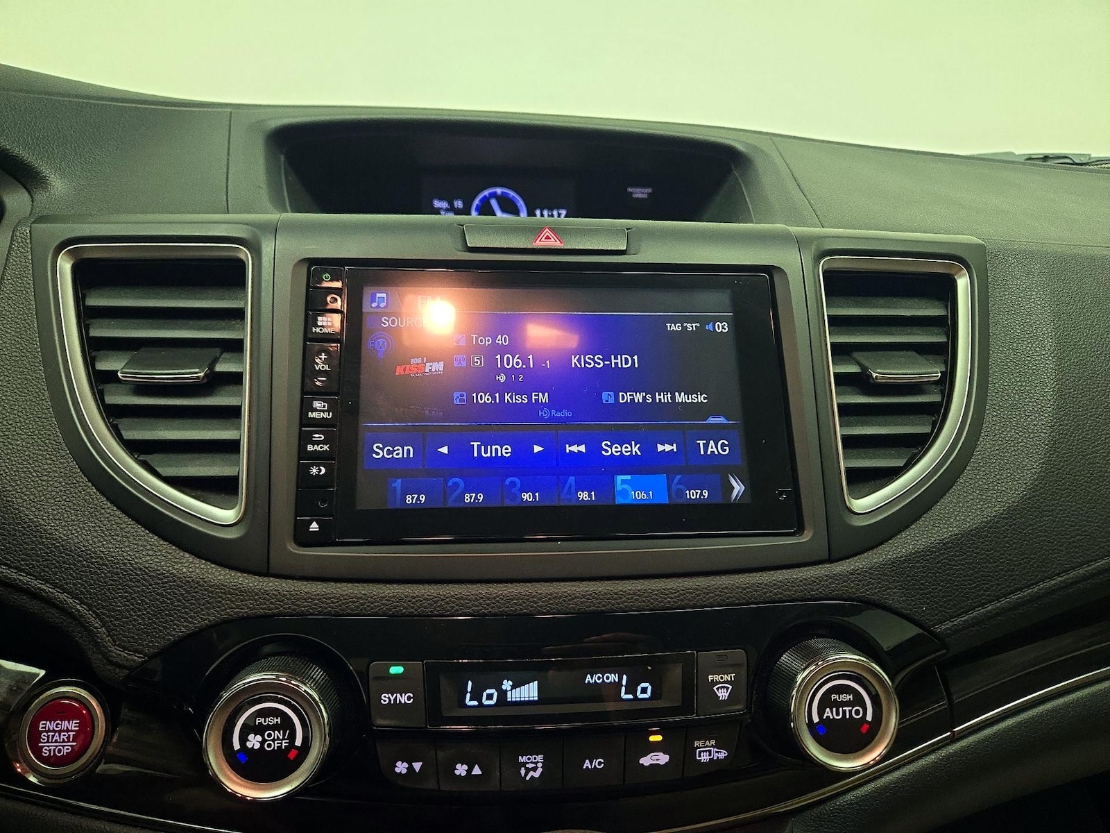 2016 Honda CR-V Touring - Photo 16